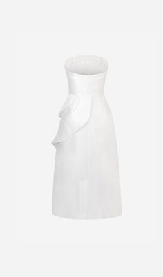 Look flawlessly feminine in this white strapless midi combining fluttering ruffles and a form-fitting silhouette. The sweetheart neckline flatters your décolletage while tiered ruffles create gorgeous movement. This breezy yet polished dress promises to be your warm-weather go-to for garden parties and daytime weddings! Gentle Dry Clean Only Colour may vary due to lighting on images. The product images (without model) are closest to the true colour of the product.Item runs true to size chart and Elegant Strapless Dress With Ruffles And Straight Neckline, Elegant Midi Dress With Ruffles And Straight Neckline, White Strapless Dress With Pleated Bodice, White Midi Dress With Pleated Bodice For Cocktail, White Strapless Dress With Pleated Bodice And Sweetheart Neckline, White Chic Strapless Dress With Ruffle Hem, Strapless Midi Dress With Ruffled Fitted Bodice, Elegant Strapless Dress With Ruffles And Sweetheart Neckline, White Midi Dress With Ruched Bodice And Straight Neckline