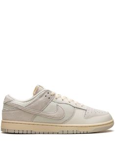 off-white leather panelled design signature Swoosh logo detail logo patch at the tongue branded heel counter perforated detailing front lace-up fastening round toe branded insole flat rubber sole