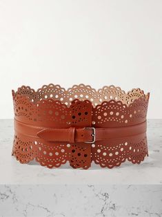 Laser Cut Fashion, Classic Elegant Style, Leather Waist Belt, Vacation Accessories, Laser Cutout, Laser Cut Leather, Digital Fabrication, Waist Belts, Leather Crafting