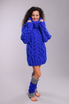 "Brand new chunky knit Sweater in Royal blue Color. Turtleneck collar. Super chunky and warm. This super big and trendy sweater is soft and warm. Easy to combine with jeans /skirts. Matching leg warmers available. Materials : Soft premium quality soft bulky wool. Color: Royal blue Measurements : Body length: 28 \" / 72 cm Chest width: 20,5 \" / 52 cm Sleeve measured from the neckline to the end of the cuff: 28 \" / 71 cm Neck unrolled - 16''/ 40 cm All the measurements are taken with the item fl Blue Turtleneck Plus Size, Winter Cable Knit Long Sleeve Turtleneck, Winter Knitted High Neck Sweater, Winter Chunky Knit Sweater, Winter High Neck Knitted Sweater, High Neck Knitted Winter Sweater, Chunky Knit Acrylic Sweater For Cold Weather, Chunky Knit Acrylic Long Sleeve Pattern, Cozy Knitted Turtleneck For Cold Weather