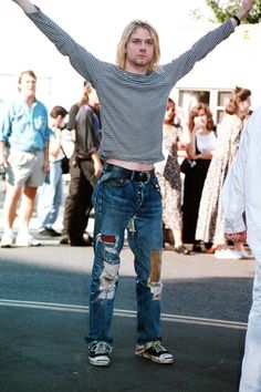 90s Retro Outfits, Kurt Cobain Outfit, Kurt Cobain Style, 90s Grunge Outfits, Grunge Outfits Men, Kurt Cobain Photos, Grunge Outfits 90s, Fashion Guys, Moda Grunge