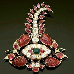 ❇❇❇ Mughal Jewelry, Rajputi Jewellery, Mughal Paintings, Traditional Indian Jewellery, Groom Accessories, Antique Gold Jewelry, India Jewelry, Royal Jewels