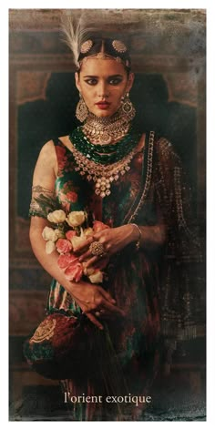 Sabyasachi Heritage Jewellery, Eugeniya Belousova, Sabyasachi Collection, Jewellery Shoot, Indian Bridal Photos, Commission Portrait, Retro Painting, Indian Bride Outfits