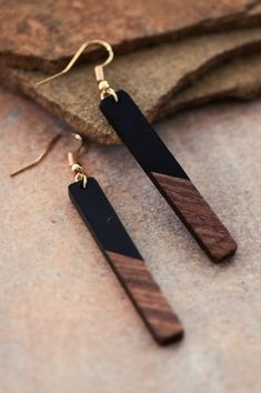 Resin Wooden Bar Earrings - Rise and Redemption Everyday Resin Drop Earrings, Resin And Wood Earrings, Brown Resin Earrings, Natural Wood Drop Earrings, Resin Jewelry Tutorial, Everyday Brown Wood Earrings, Wood Resin Jewelry, Casual Bottoms, Vintage Harley