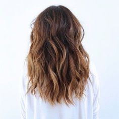 Medium hair style, brown hair color with highlights, wavy brown hair                                                                                                                                                      More Balyage Brunette, Medium Long Hair, Wavy Hairstyles, Hair Styler, Hair Envy, Summer Hair, Long Hair Cuts, Hair Waves