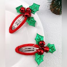 New Product Pattern Type: Christmas Color: Red And Green Type: Snap Clip Material: Iron Width: 2” Length: 2.8” Cute Christmas Accessories, Christmas Accessories Hair, Holly Decor, Homemade Hair Accessories, Christmas Hair Clips, Hair Bows Diy Ribbon, Clip Ideas, Holly Decorations, Halloween Skeleton Hand