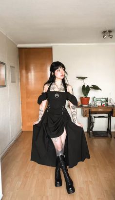 #tattoo #tattoosforwomen #outfitidea #gothgirl Witch In The Woods, Elder Emo, Lookbook Inspiration, Gothic Girl, Elegant Styles, Cute Outfit Ideas, Gothic Girls