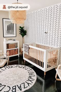 Discover Babyletto's Modern Nursery furniture that captures your style, from soothing neutrals to bold pops of color. Find everything you need to start building a safe & stylish space for your baby. Neutral Nursery Rooms, Minimal Boho, Ideas Hogar, Nursery Inspo, Nursery Baby Room, Baby Rooms, Design Del Prodotto, Natural Home Decor, Baby Bedroom