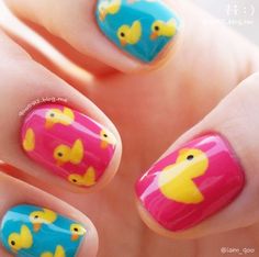 Easter Nails Aesthetic, Cute Funny Nail Ideas, Ducky Nails Design, Duck Nail Art Design, Nails Duck Design, Fun May Nails, Rubber Duck Nail Art, Nails With Ducks, Duck Nails Acrylic Design