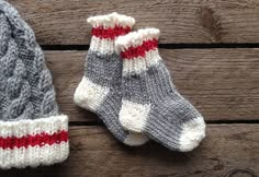 Kid Socks Knitting Pattern, Short Socks Knitting Pattern, Lumberjack Hat, Knit Cabin Socks Pattern, Baby Hat Sizes, Sock Monkey Baby