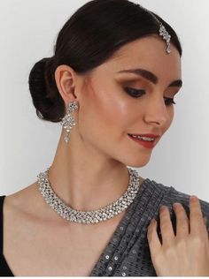 Diamond Jewelry Set, Wedding Silver, Earrings Making, Diamond Necklace Set, Bollywood Style, White Rhinestone, Bohemian Fashion, Bollywood Fashion, Silver Wedding