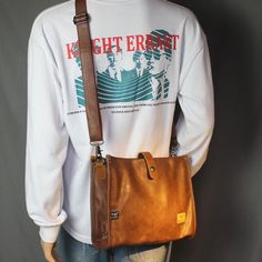 Size:Length:30CM,Height:22CM Casual Large Capacity Rectangular Flap Bag, Large Capacity Shoulder Flap Bag For School, Brown Large Capacity Crossbody Briefcase, Brown Briefcase With Large Capacity For Daily Use, Casual On-the-go Satchel Shoulder Bag, Casual On-the-go Shoulder Satchel, Casual Rectangular Flap Bag With Removable Pouch, Brown School Pouch Bag, Brown Pouch Bag For School