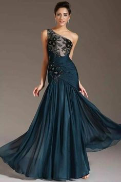 Fitted Chiffon Gown With Sweep Train, Mother Of The Bride Dresses Long, Mother Of Groom Dresses, Wedding Store, Bride Groom Dress, Gowns Prom, Mother Of Bride, فستان سهرة, Bride Gowns