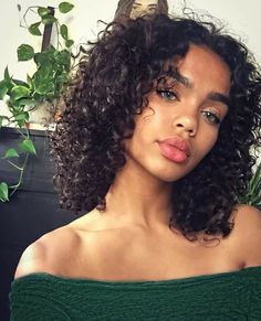 Curly Hair Models, Curly Hair Model, Instagram Hairstyles, Models Needed, Long Hair Wigs, Pelo Afro, Black Curly Hair, Long Hair Women, Curly Girl