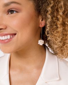 Lightweight, playful, and goes with everything. Set your style into swing with earrings you'll wear throughout seasons and trends. Susan Shaw, Pearl Necklace Earrings, Pearl Cluster, 24kt Gold, Delicate Design, Threader Earrings, Freshwater Cultured Pearls, Pearl Gemstone, Product Introduction