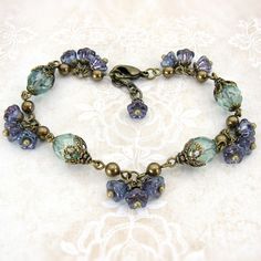 Sage and Lavender Jewelry Czech Glass Vintage Style Purple and Green Wedding Whimsical Flower Bracelet Brass Jewelry Bridesmaids Gifts - Etsy Norway Whimsical Bracelets, Fairy Trinkets, Lavender Jewelry, Beaded Jewelry Inspiration, Vintaj Jewelry, Czech Beads Jewelry, Wrapping Crystals, Lavender Jewellery, Purple And Green Wedding