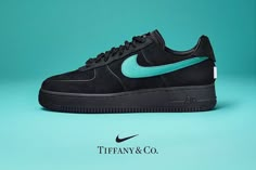 Tiffany Sneakers, Nike Images, Drawing Shoes, Limited Edition Sneakers, Air Jordan Sneakers, Men's Outfits, Closet Size