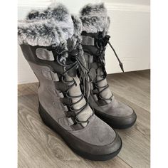 New Girls Size 1 Gray Winter Snow Boots. Lace Up. Faux Fur Trim. Waterproof Ships Same Or Next Business Day. Outdoor Boots With Plush Lining And Round Toe, Outdoor Round Toe Boots With Plush Lining, Gray Lace-up Waterproof Boots For Winter, Gray Waterproof Winter Boots, Waterproof Snow Boots With Round Toe, Waterproof Round Toe Boots For Snow, Gray Insulated Waterproof Boots With Round Toe, Gray Insulated Boots With Round Toe, Insulated Gray Boots With Round Toe