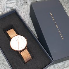 Daniel Wellington Watch!! Brand New. Never Worn!! Trying To Sell It To Someone Who Will Love It Xo:) Daniel Wellington Watch Women, Daniel Wellington Watch, Rose Gold Watches Women, Rhinestone Watches, Fossil Watch, Apple Watch Bands Leather, Smart Bracelet, Watch Women, Classic Watches