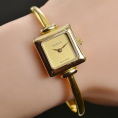 Used Gucci Watch Dainty Watches For Women, Dainty Watches, Gold Vintage Watch, Sleek Watch, Gucci Watch, Watches For Women, Vintage Women, Small Jewelry, Vintage Watches