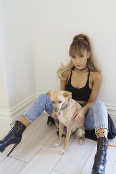 Nickelodeon Victorious, Mode Rose, Sam & Cat, Ariana Grande Outfits, Ariana Grande Cute, Ariana Grande Style, Ariana Grande Wallpaper, Ariana Grande Photoshoot, Ariana Grande Photos