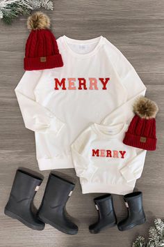 Mom & Me - Merry Chenille Patch Top - Sparkle in Pink Iron On Patch Ideas Clothes, Mommy Daughter Outfits, Patch Top, Cute Christmas Outfits, Sparkle In Pink, Daughter Outfits, Chenille Patch, Girls Christmas Outfits, Cute Christmas Shirts