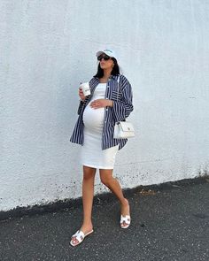 50 Cute Pregnancy Outfits To Try While You Can Classy Maternity Outfits, Maternity Outfit Ideas, Summer Work Outfits Office, Summer Work Wear, Maternity Dress Outfits, Chic Maternity, Maternity Clothes Summer