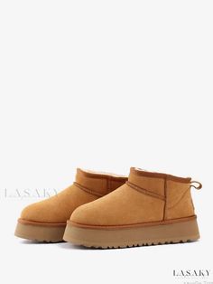 Lasaky - Stylish Brown Winter Snow Boots with Platform, Round Toe, and Short Plush Lining Brown Snow Boots, Boots With Platform, Australian Boots, Short Sleeve Bridesmaid Dress, Half Boots, Winter Coffee, Types Of Heels, Winter Snow Boots, Boots Knee