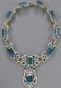 ad eBay - Queen Elizabeth Taylor Jewelry inspired Necklace Handmade 200Ct Aquamarine 925SS - Buy Now, click the link (eBay) Platinum Necklace, Bijoux Art Deco, Bijoux Art Nouveau, Aquamarine Necklace, Aquamarine Jewelry, Royal Jewels, Royal Jewelry, Fabulous Jewelry, Crown Jewels