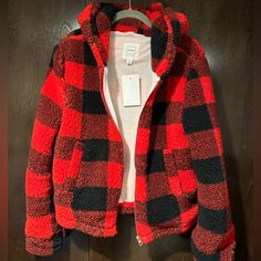 Nwt. Reflex Buffalo Plaid Black & Red Zip Up Jacket Size Medium Front Pockets Inside Lining Is Smooth Super Soft & Cozy! Red Fleece Jacket For Fall, Red Hooded Fleece Jacket Casual, Casual Red Hooded Fleece Jacket, Red Casual Fleece Jacket For Cold Weather, Red Zip Up Jacket, Black Windbreaker, Sherpa Pullover, Fall Plaid, Sports Hoodies