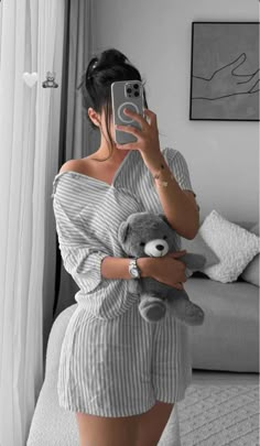 Aesthetic Photos Girly, Pajama Selfie, Indie Dress, Fairytale Wedding Dress, Beautiful Photoshoot Ideas, Fairy Tale Wedding Dress, Summer Outfits For Teens, Dress To Impress Outfits, Unique Wedding Dresses