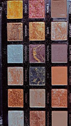 Makeup Pallets Aesthetic, Glitter Palette, Makeup Pallets, Swag Makeup, Makeup Palettes, Eyeshadow Pallets, Make Up Inspo, Eyeshadow Palettes, Perfect Makeup