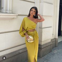 New With Tags Size Medium Destination Wedding Guest Outfit, Yellow Gown, Zara Gold, Asymmetric Dress, Dress Women Elegant, Elegant Chic, Cutout Dress, Guest Outfit, Prom Party Dresses