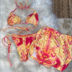 Adorable Bright Bikini Set ! Fun Yellow Swimwear For Pool, Vibrant Yellow Swimwear For Sunbathing, Vibrant Yellow Triangle Top Swimwear, Vibrant Yellow Fitted Swimwear, Vibrant Yellow Swimwear For Beach Season, Retro Yellow Swimwear For Sunbathing, Vibrant Red Swimwear For Beach Season, Vibrant Red Swimwear For Beach Party, Vibrant Yellow Swimwear For Spring