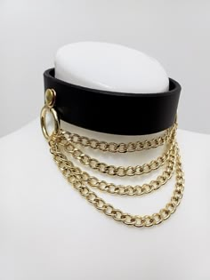 Alternative Metal Choker For Concerts, Gothic Metal Choker For Concerts, Gothic Chain Choker For Concerts, Gothic Chain Jewelry For Concerts, Gothic Chain Jewelry For Concert, Black Chain Necklace For Concert, Edgy Gold Choker For Party, Black Chain Link Edgy Jewelry, Edgy Black Chain Link Jewelry