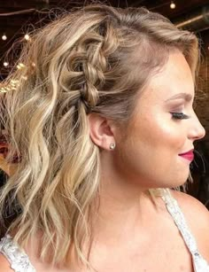 50 Gorgeous Bridesmaid Hairstyles for 2023 | For Better For Worse Medium Hair Braids, Shoulder Length Haircuts, Side Braid Hairstyles, Bridesmaid Hair Makeup, Bridesmaid Hair Down, Bridesmaid Hair Short