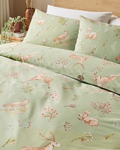 The Spring Woodland Duvet Set features a wild flower print with woodland animal motifs.The set includes 2x pillowcases (1x single) and 1x duvet cover. Spring Woodland, Sleep Bra, Animal Motifs, Thermal Tights, Slip On Trainers, Minimiser Bra, Balcony Bra, Matching Swimwear, Sports Skirts