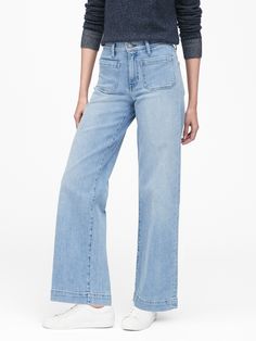 High-Rise Wide-Leg Patch Pocket Jean | Banana Republic Denim Square Pants Outfit, Square Pants Outfit, Khaki Work Pants, Patch Pocket Jeans, Best Jeans For Women, Square Pants, Frayed Jeans, Perfect Jeans, Best Jeans