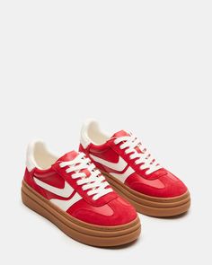 DODGE RED MULTI Red Platform Sneakers, Red Sneakers Outfit, Red Tennis Shoes, Steve Madden Platform Sneakers, Sneakers Steve Madden, Dua Lipa Concert, W Shoes, Tennis Shoes Outfit, Red Platform