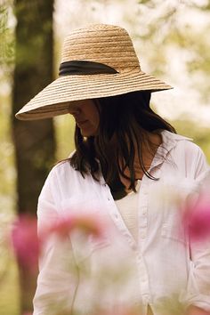 Perfect for the garden, pool, beach, or the farmers' market, this sun hat features a rounded brim that's both functional and stylish. Includes an adjustable elastic sweatband for a comfortable fit. A six inch brim is good for up to UPF50+ sun protection. | Buri Braid Straw Sun Hat at Terrain Organic Style Clothing, Raffia Sun Hat, Straw Sun Hat, Gardening Outfit, Sun Hats For Women, Garden Pool, Organic Clothing, Pool Beach, Wide Brimmed Hats