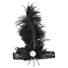 pDance back to the roaring twenties for the evening! Our Charleston Beaded Headpiece features a spangled sequin strap with a black feather pegged with a beaded rhinestone pendant accent. This glitzy flapper headpiece comes in a single size that fits most teens and adults.-p 1920s Hair And Makeup, Halloween Costumes Single, Roaring 1920s Party, Trunk Show Ideas, 20s Theme Party, Gangster Costumes, Halloween Costume Black, Gatsby Inspired Wedding, Flapper Headpiece