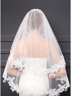 the back of a bride's wedding veil