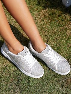 Sparkle Rhinestone Sneakers - White studded inspired women's glitter sneakers featuring shimmering fabric and rhinestones. Dazzling gemstones rhinestones, sequins and glitter create a bold look and add some sparkle and glamor to your outfit.Versatile and Comfortable - Sparkly bling sneaker with a flat sole and soft insole for stability, support and a comfortable walking experience. Even after partying at a concert all day long, your feet won't feel sore. Experience all-day comfort without sacrif Party Bride Dress, Sparkle Tennis Shoes, Womens Glitter Sneakers, Sparkly Sneakers, Rhinestone Sneakers, Shoes For Wedding, Sequin Shoes, White Studs, Silver Sneakers