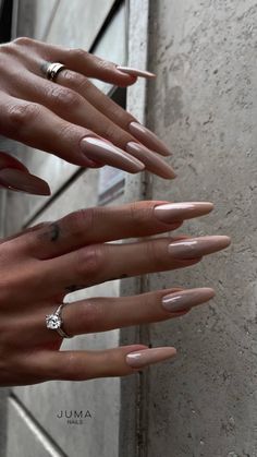 Kardashian Nails, Cutesy Nails, Euphoria Nails, Small Nails, Designs For Short Nails, Work Nails, Classy Acrylic Nails, Pretty Nail Art Designs, Nails Salon