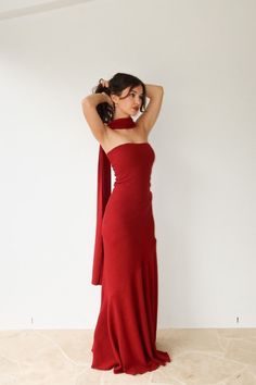 Item Details ： Product Number : C2067 Fabric:Satin Silhouette:Mermaid Sleeves：Sleeveless Back Style:Zipper Burgundy Gala Dress, Grad Dresses Mermaid, Dress With Wrap Shawl, Dress For Prom Night Classy, Classy Red Carpet Dresses, Blood Red Bridesmaid Dresses, Formal Dress Photoshoot Photo Ideas, Prom Dresses 2024 Red, Casino Night Prom Dress