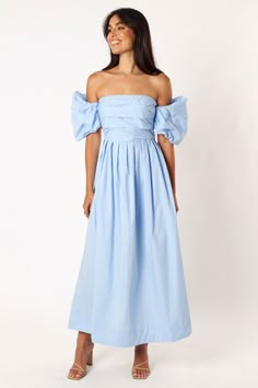 Solana Off Shoulder Midi Dress - Blue Off Shoulder Midi Dress, Off Shoulder Style, Petal And Pup, One Shoulder Midi Dress, Angel Dress, Off Shoulder Fashion, Usa Dresses, Healthy Girl, Maxi Dress Cotton