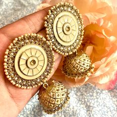 Brand New Gorgeous Oversized High Quality Indian Earrings. Gorgeous Golden Stones & Cream Beaded Work Round Shaped On Top & Jhumka On Bottom Perfect For Any Occasions. Elegant Jhumkas With Mirror Work, Chandbali Jhumkas For Eid, Bollywood Style White Jhumkas, Eid Festival Chandbali Jhumkas, Elegant Jhumkas With Mirror Work For Navratri, Bohemian Gold Danglers With Stone Work, Eid Jhumkas With Tilla, Eid Tilla Jhumkas, Bohemian Style Earrings With Stone Work