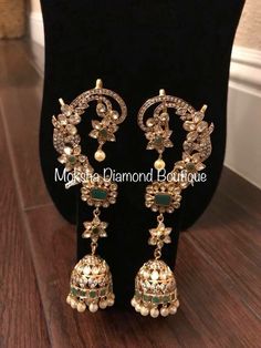 Full Ear Earrings Indian Gold, Jhumkas Gold Indian, Ear Cuffs Gold Indian, Full Ear Earrings, Big Earrings Gold, Bridal Jewellery Earrings, Gold Earrings Models, Diamond Pendants Designs