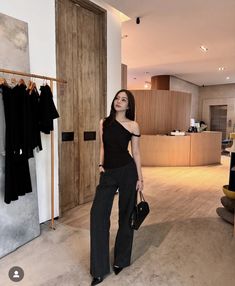 Bangkok Fashion, Body Con Dress Outfit, Minimalism Style, Slay Outfits, Kendall Jenner Outfits, Jenner Outfits, Causual Outfits