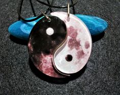 Yin Yang Moon Friendship Necklaces - image made in resin SIZE 4cm / 1.5 inches diameter (whole pendant) (approx) 2 x Necklaces included 18 inch cords with stainless steel lobster clasps and chains (approx) Handmade - may vary slightly We try and describe and take all photos to truly show what the item is like in real life, but due to different devices, screens, cameras and brightness levels there may be some slight variations. Pendants come with a synthetic cord and come in a gift bag. All penda Bracelets Bff, Daniela Ramirez, Yin Yang Necklace, Friend Anniversary, Bff Jewelry, Wiccan Jewelry, Bff Necklaces, Best Friend Necklaces, Friendship Jewelry